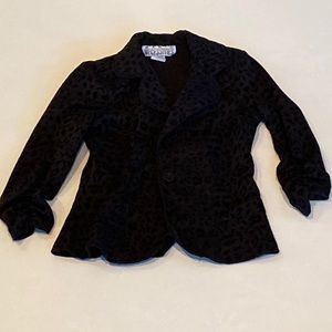 EUC Basic Necessities Girls Black Velvet Blazer Size 5 Padded Shoulders